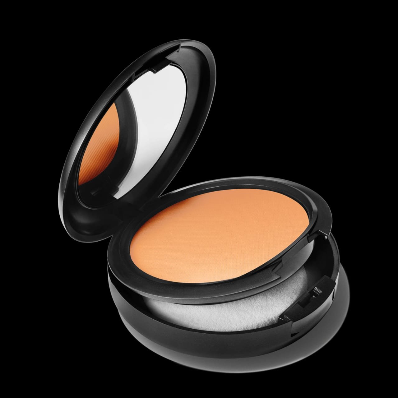 MAC Studio Fix Powder Plus Foundation – Longwear Matte Powder Foundation